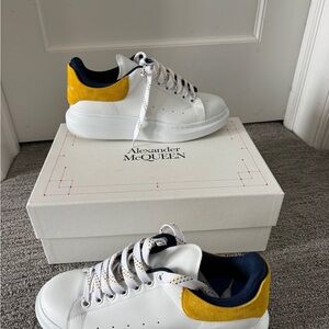 Alexander McQueen oversized White, pop yellow, navy Sneakers.  Size 43.5 eu